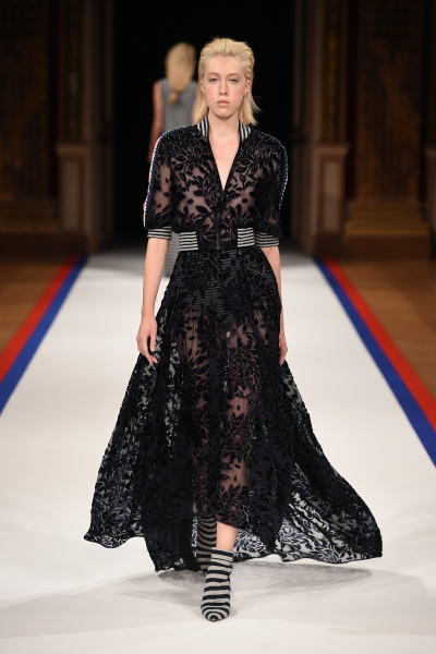 tr_ss15_look_09_gustillo3_vs51_460_gendra2_vs50_460_giada1_vt33_432_s