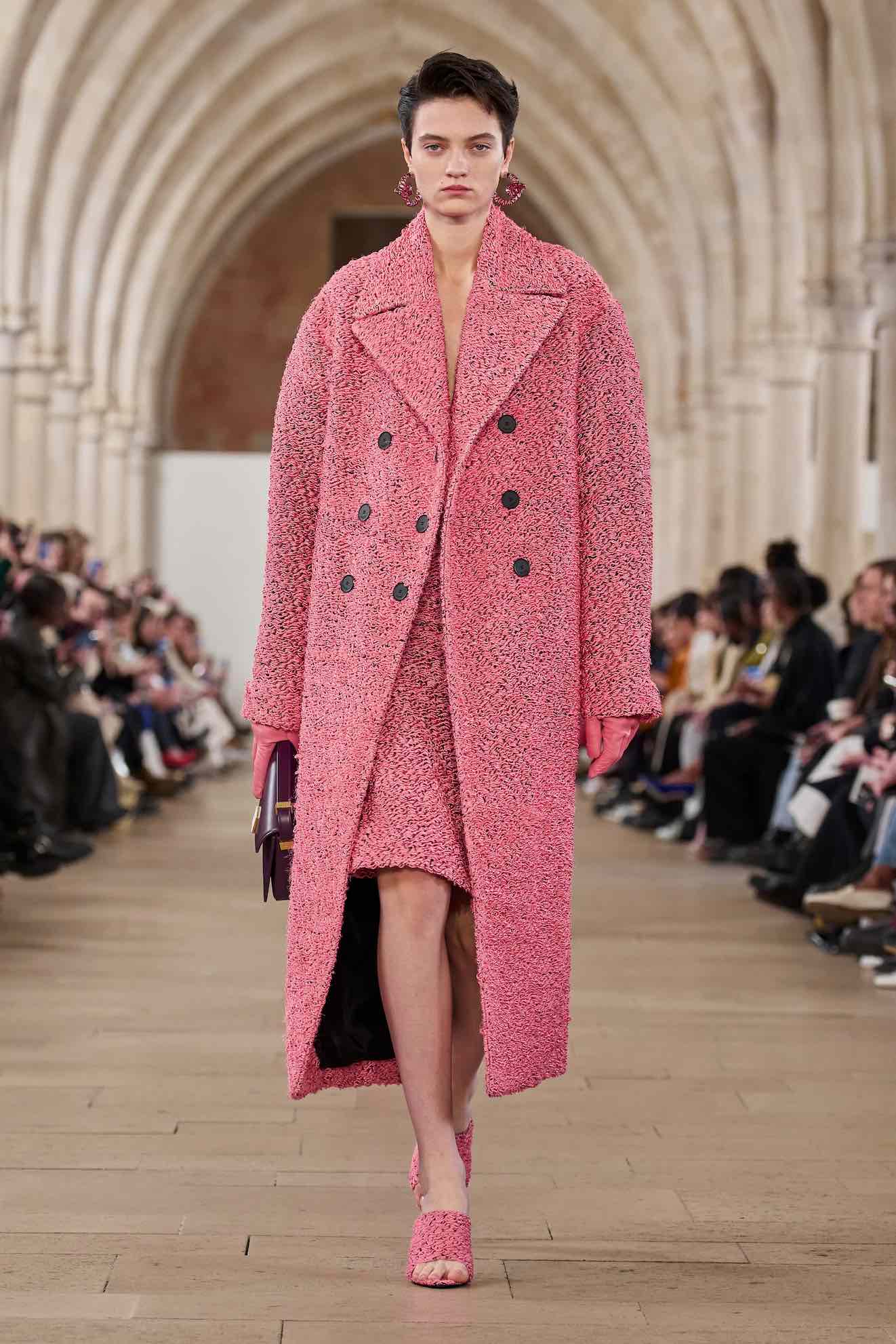 Lanvin_fw2324_credit_gorunway_voguerunway_frontrow_roselindefriedrich